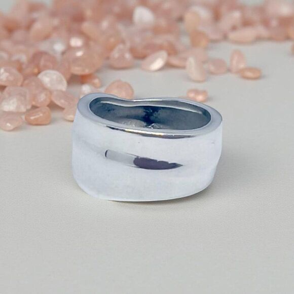 Tiffany & Co Leaf Ring Size 4 Sterling Silver 5 Grams Estate TIF862 - Picture 12 of 15